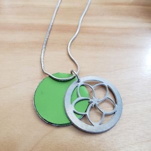 Flower Pendant Green/Purple